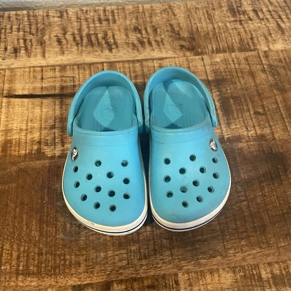 Crocs Classic Teal Blue Slip On Clogs Girls Toddler Size C4/5 4 5 Comfort Water